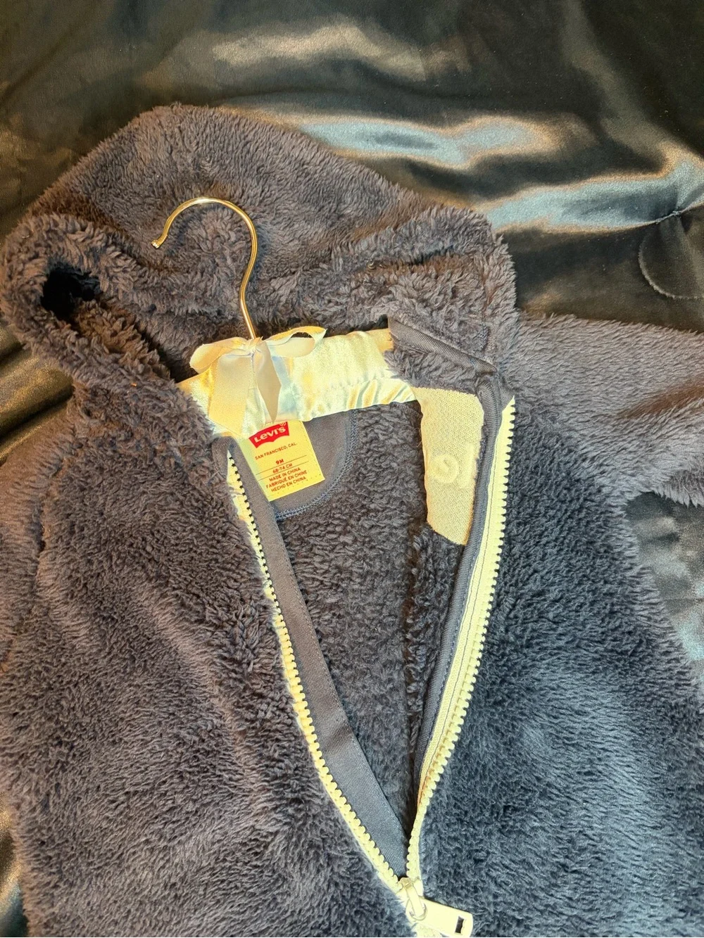 Levis cozy sherpa